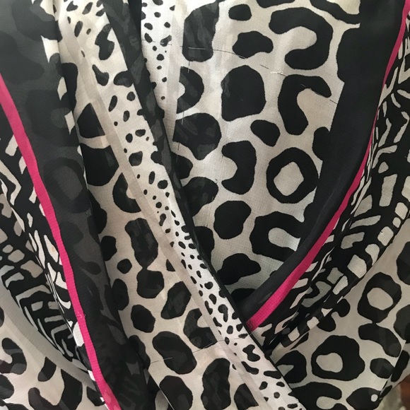 Cato 22/24W Sleeveless Layered Top - Picture 3 of 3